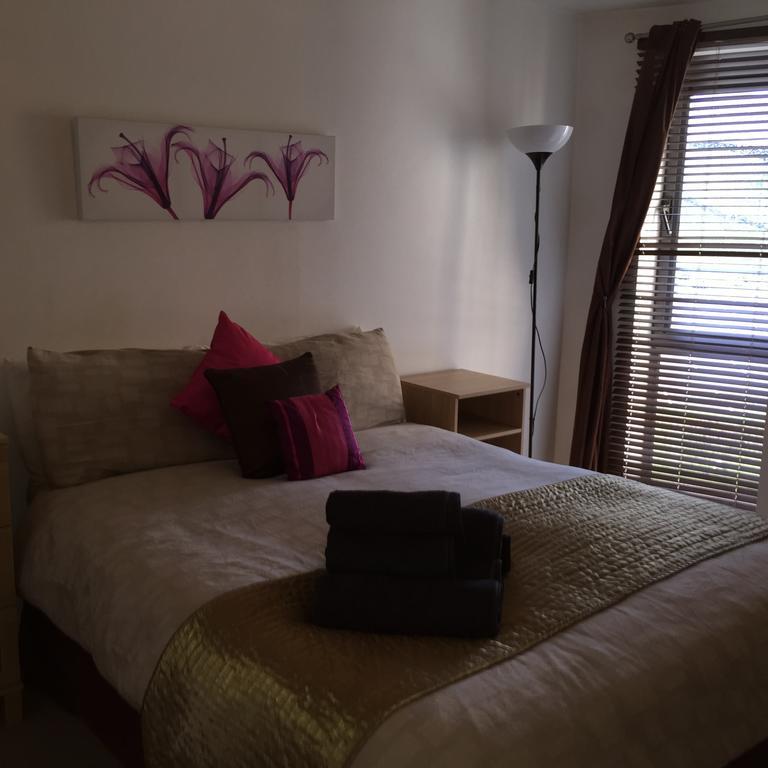 Millennium Apartments Newcastle upon Tyne Bilik gambar