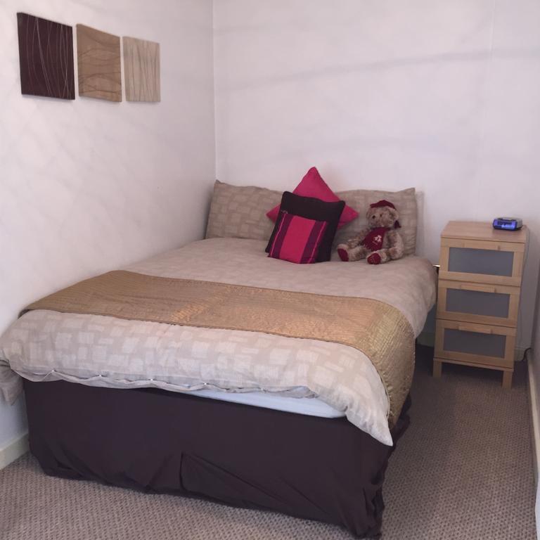 Millennium Apartments Newcastle upon Tyne Bilik gambar